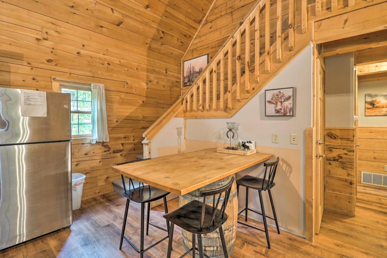 Cozy Retreat With Porch And Double Jj Resort Access! Rothbury 외부 사진